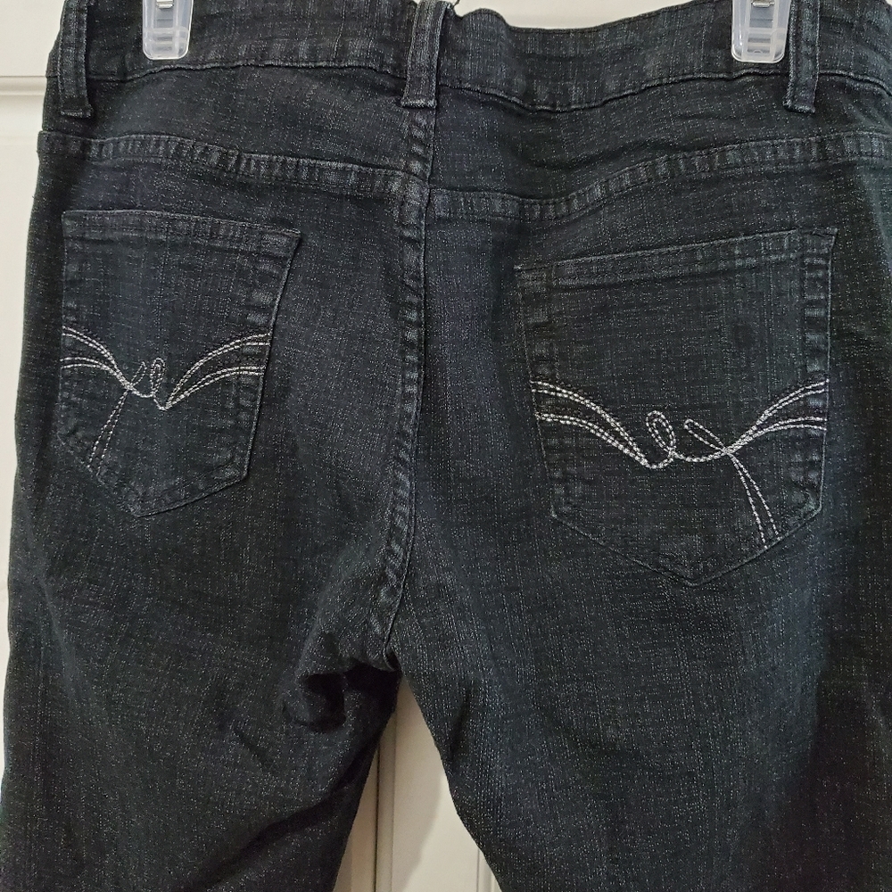 Jeans - Picture 3 of 6